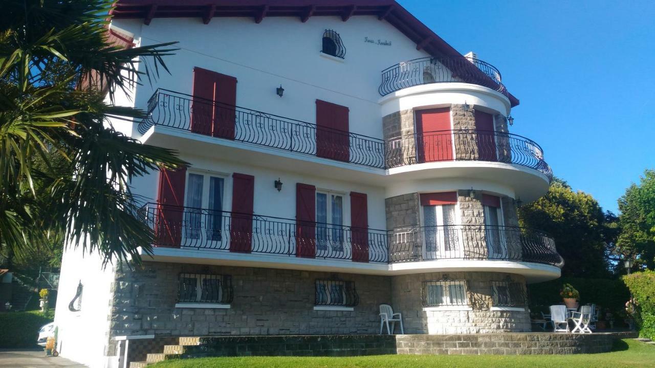 Ahizpak Apartment Ciboure Luaran gambar